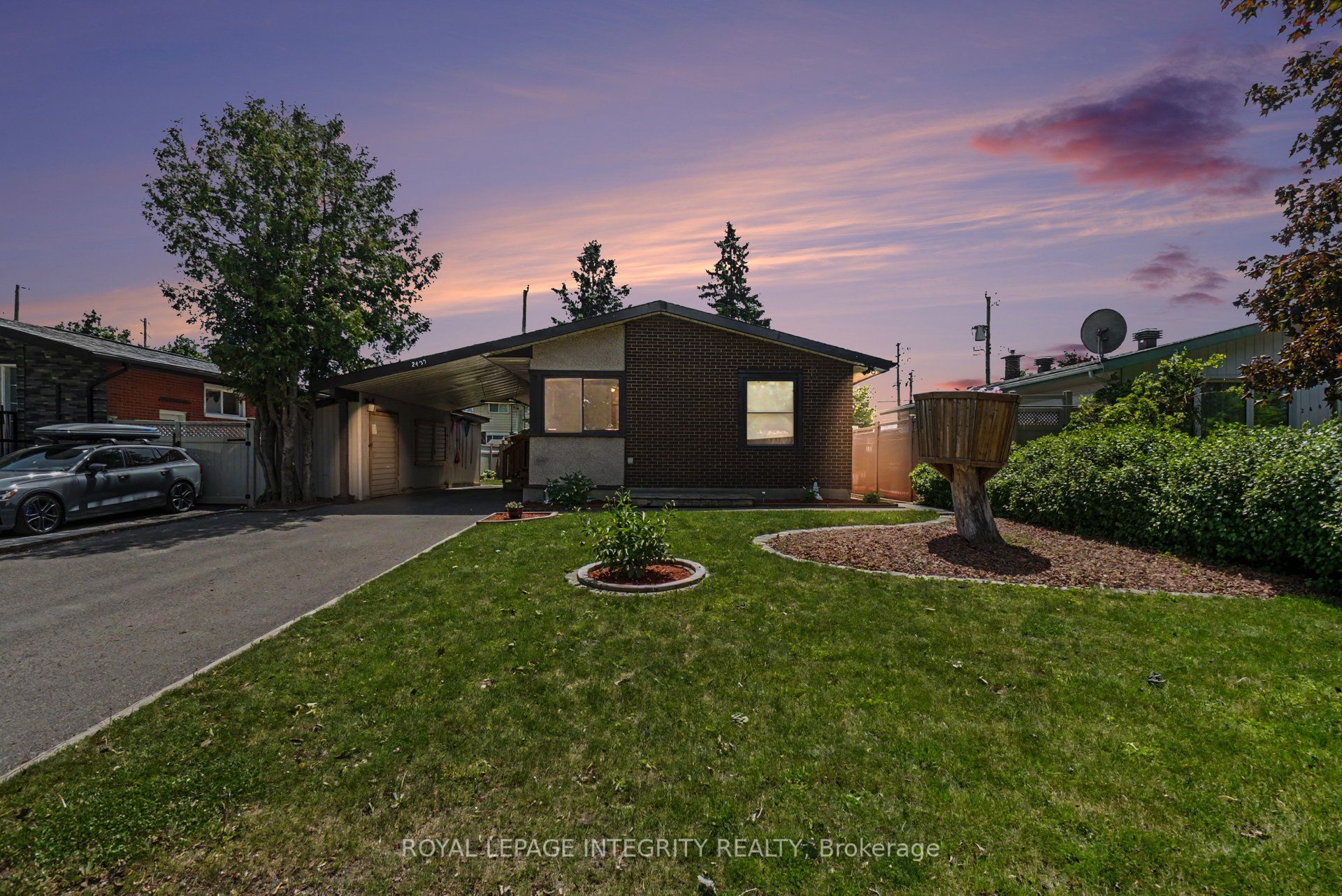 2450 Magnus Avenue