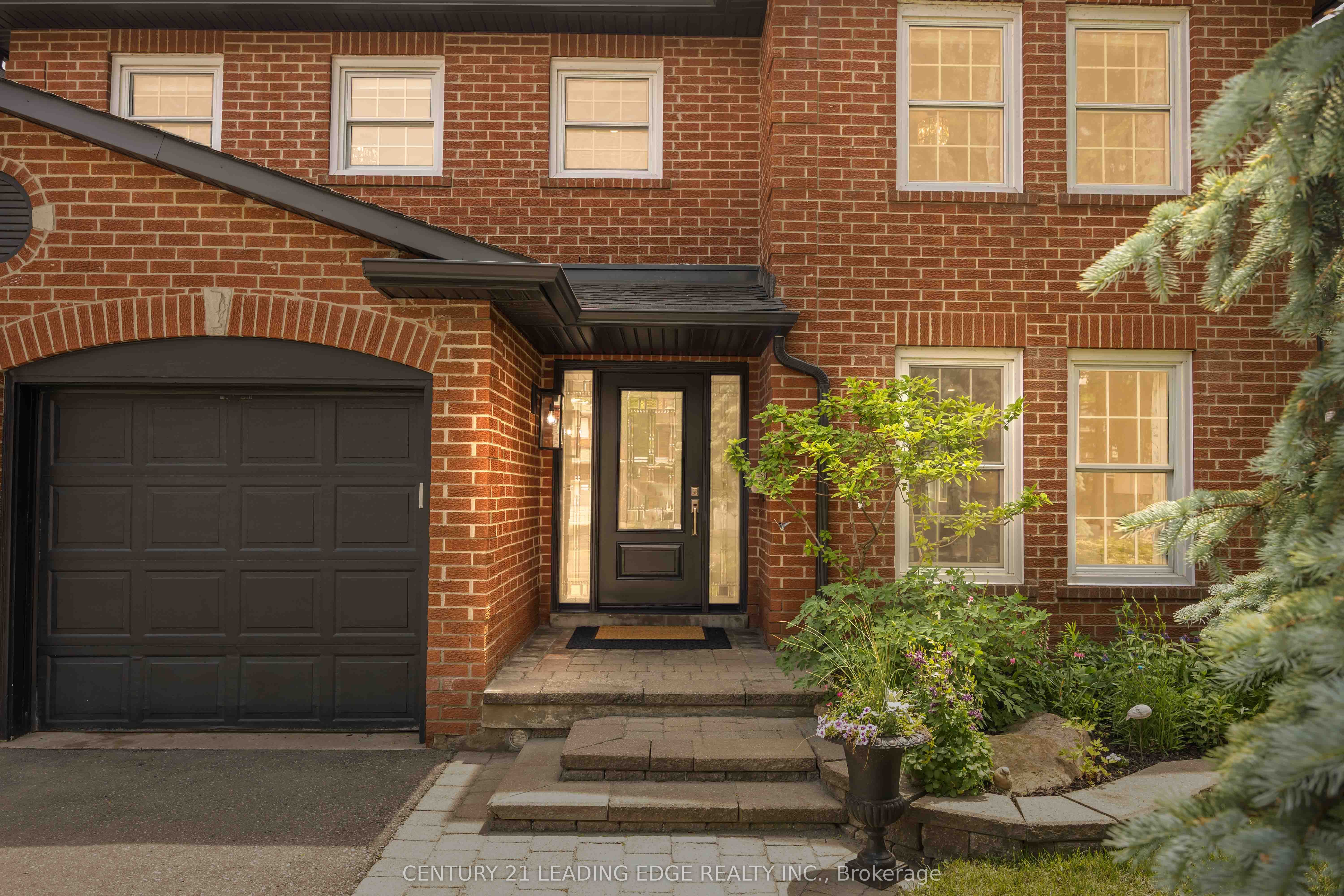 55 McCarty Crescent