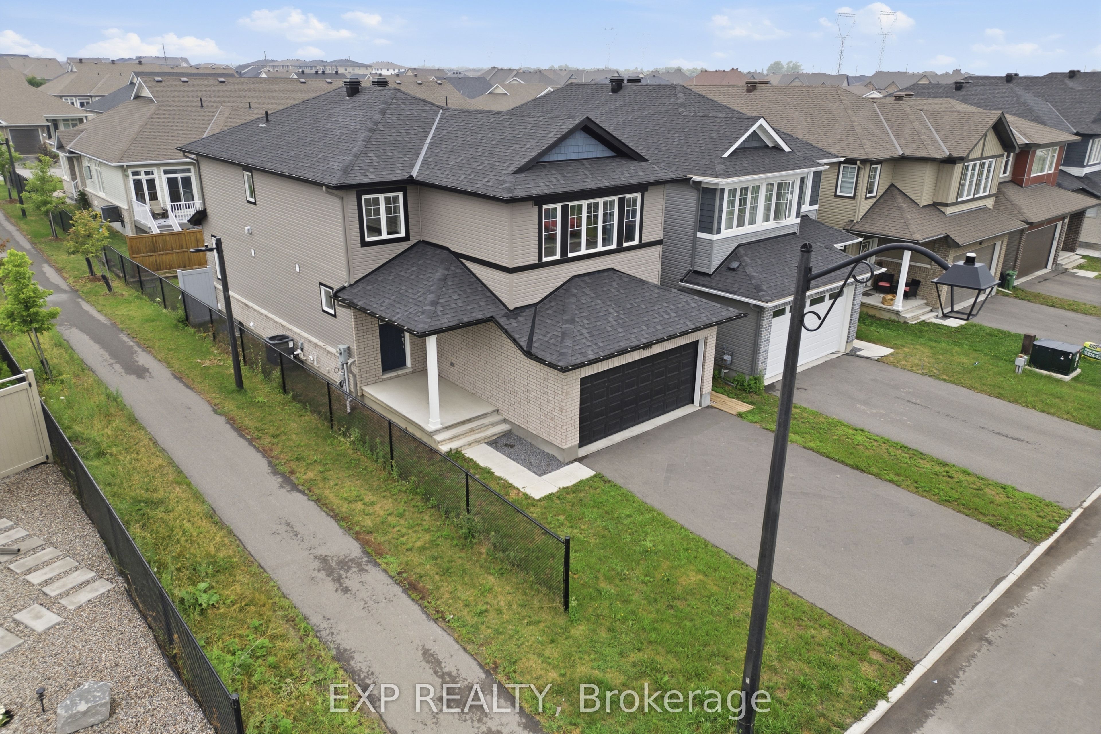 846 Sendero Way