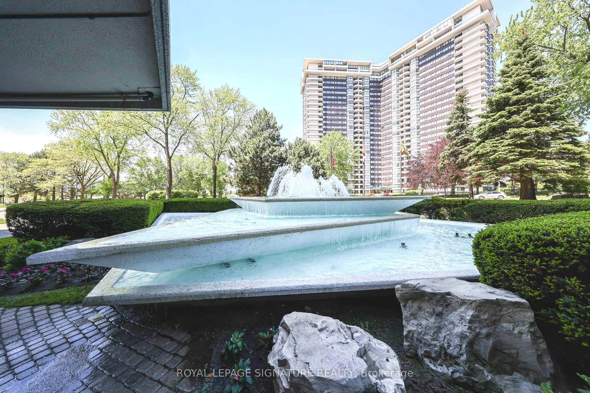 1300 Bloor Street 803
