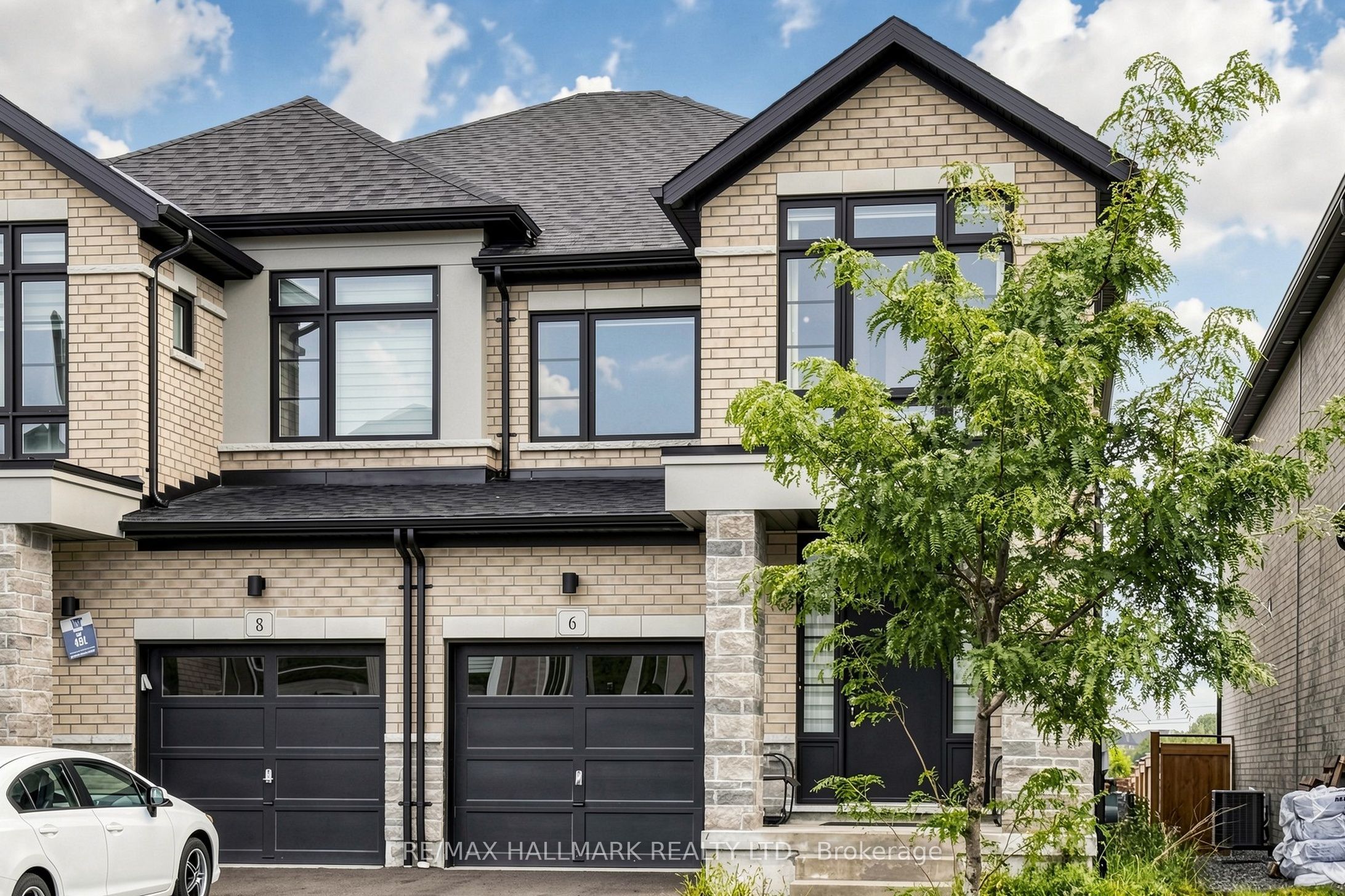 6 Peter Hogg Court