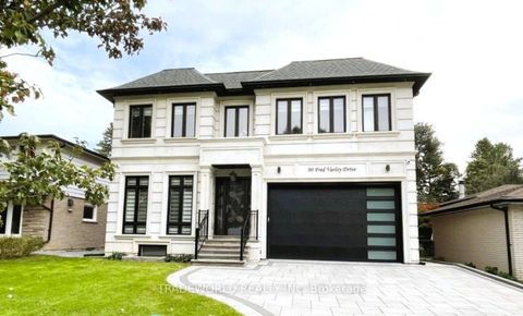 90 Fred Varley Drive Markham ON L3R 1S8