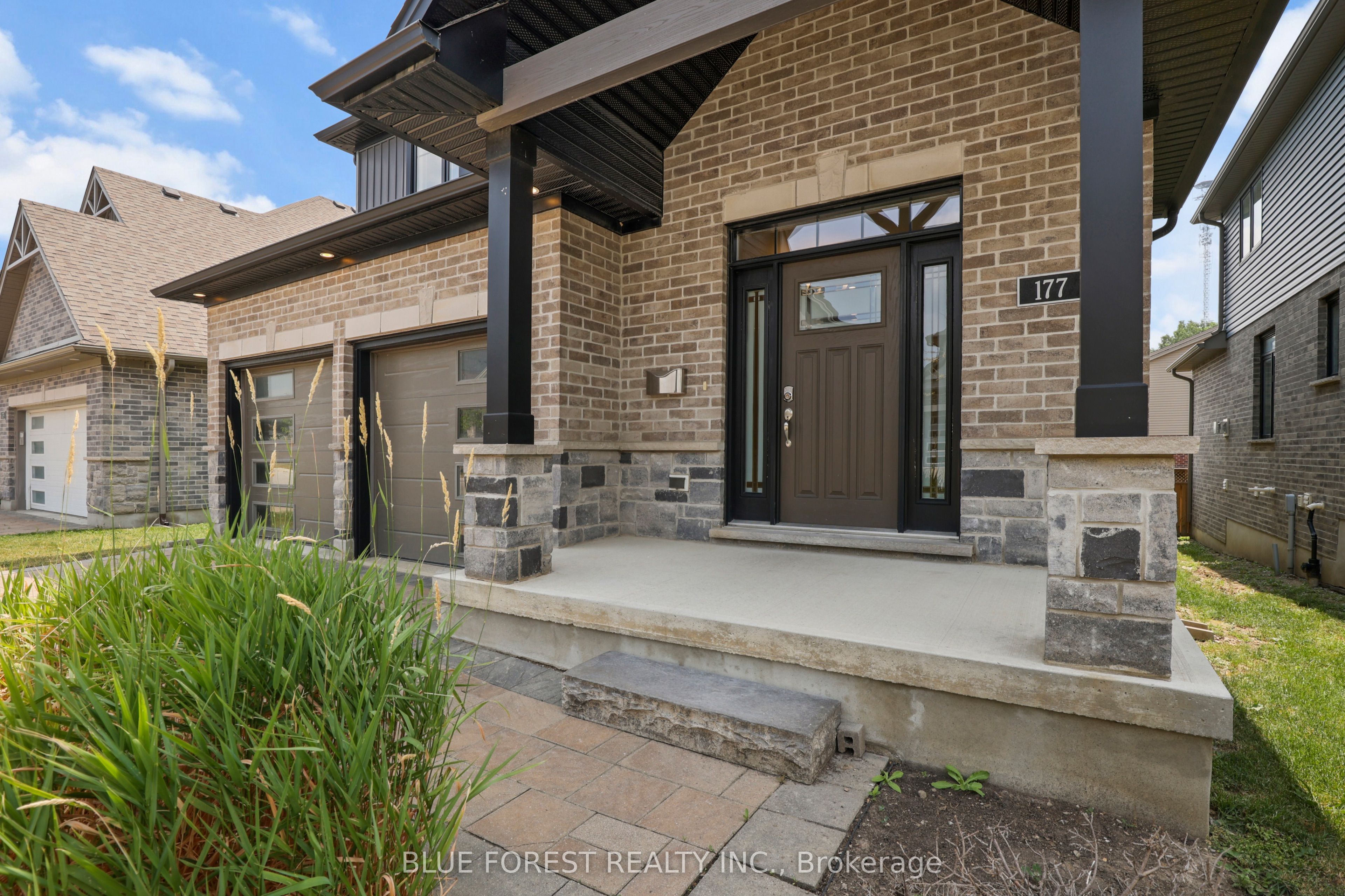 1061 Eagletrace Drive 177