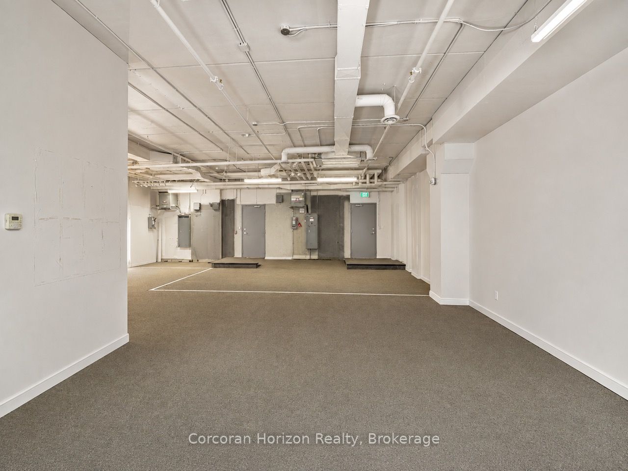 185 James Street N