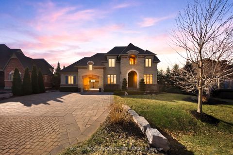 6 Holdroyd Court Halton Hills ON L7G 0E8