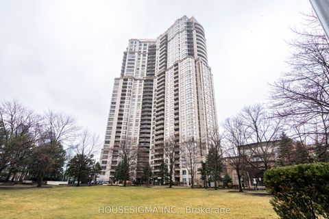 35 Kingsbridge Garden Circle 513 Mississauga ON L5R 3Z5