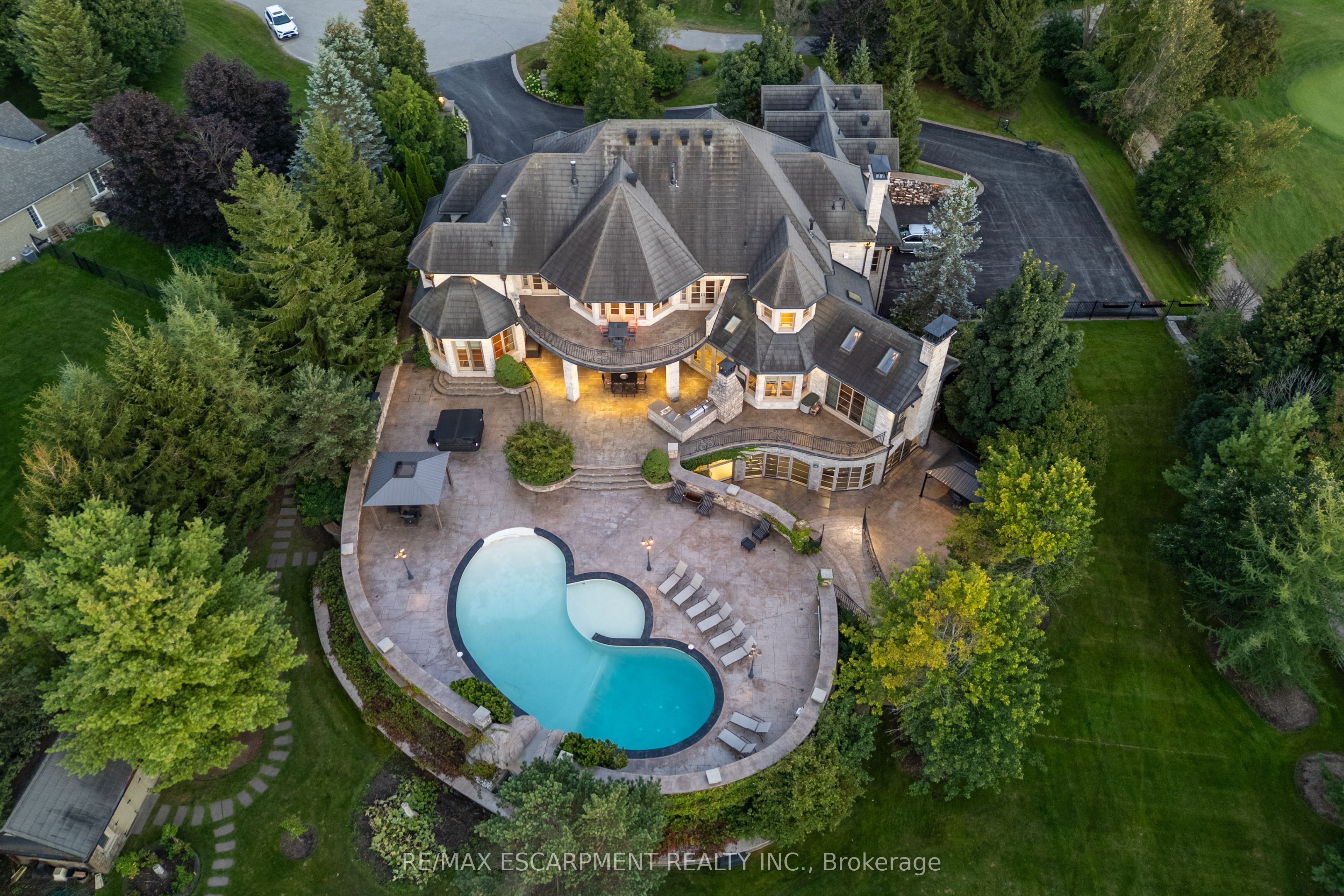 25 TURTLE LAKE Drive