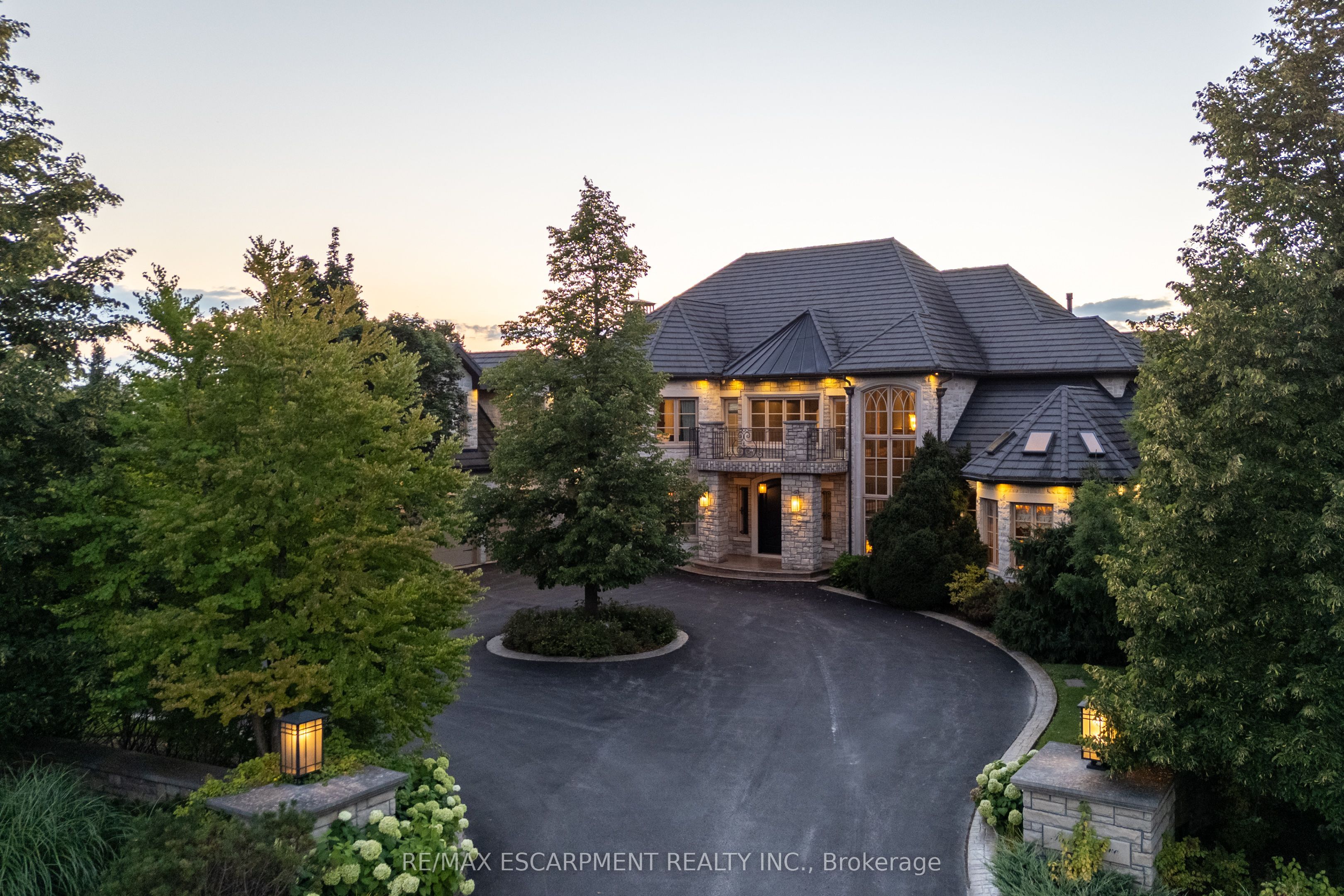 25 TURTLE LAKE Drive