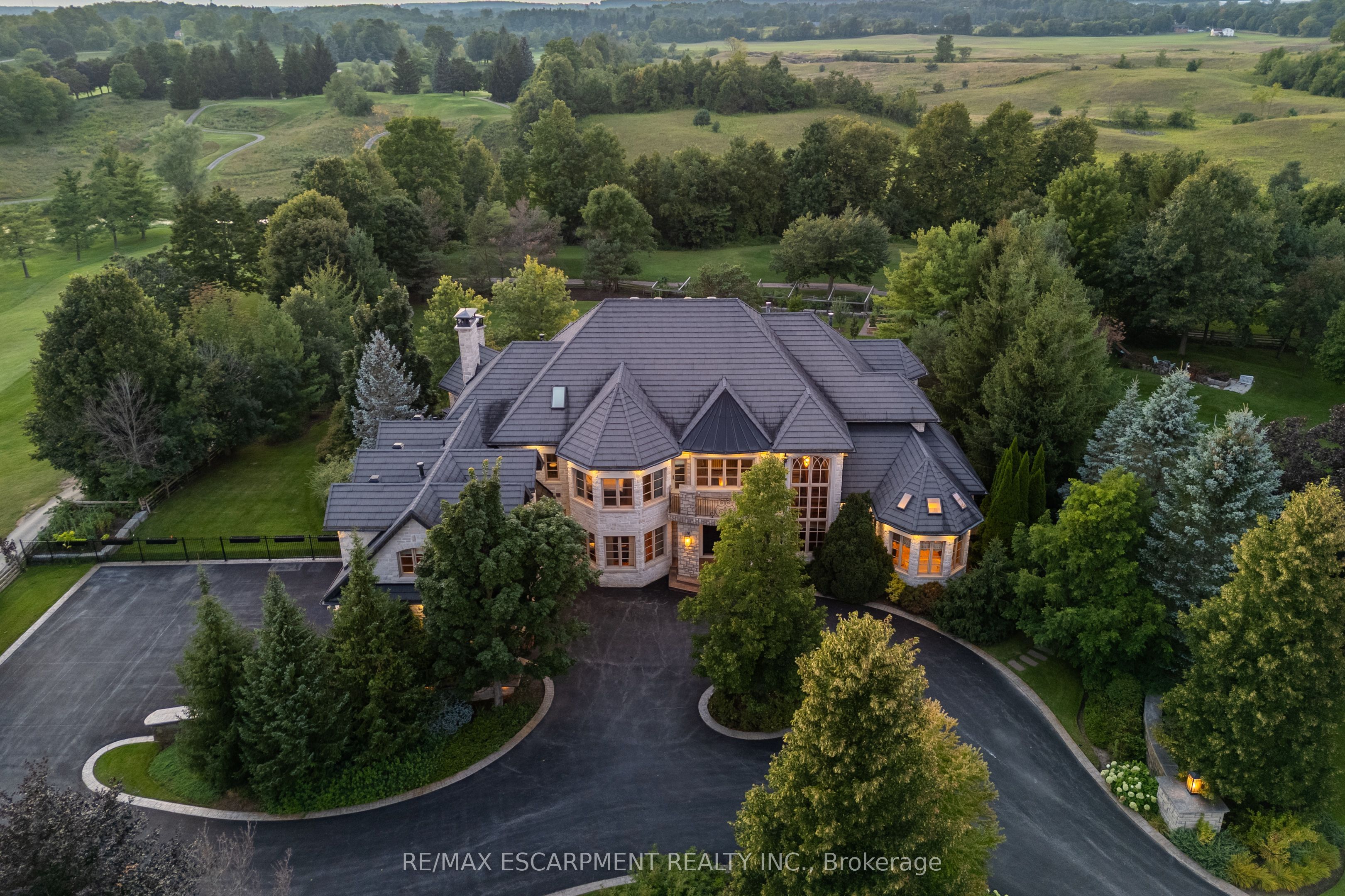 25 TURTLE LAKE Drive