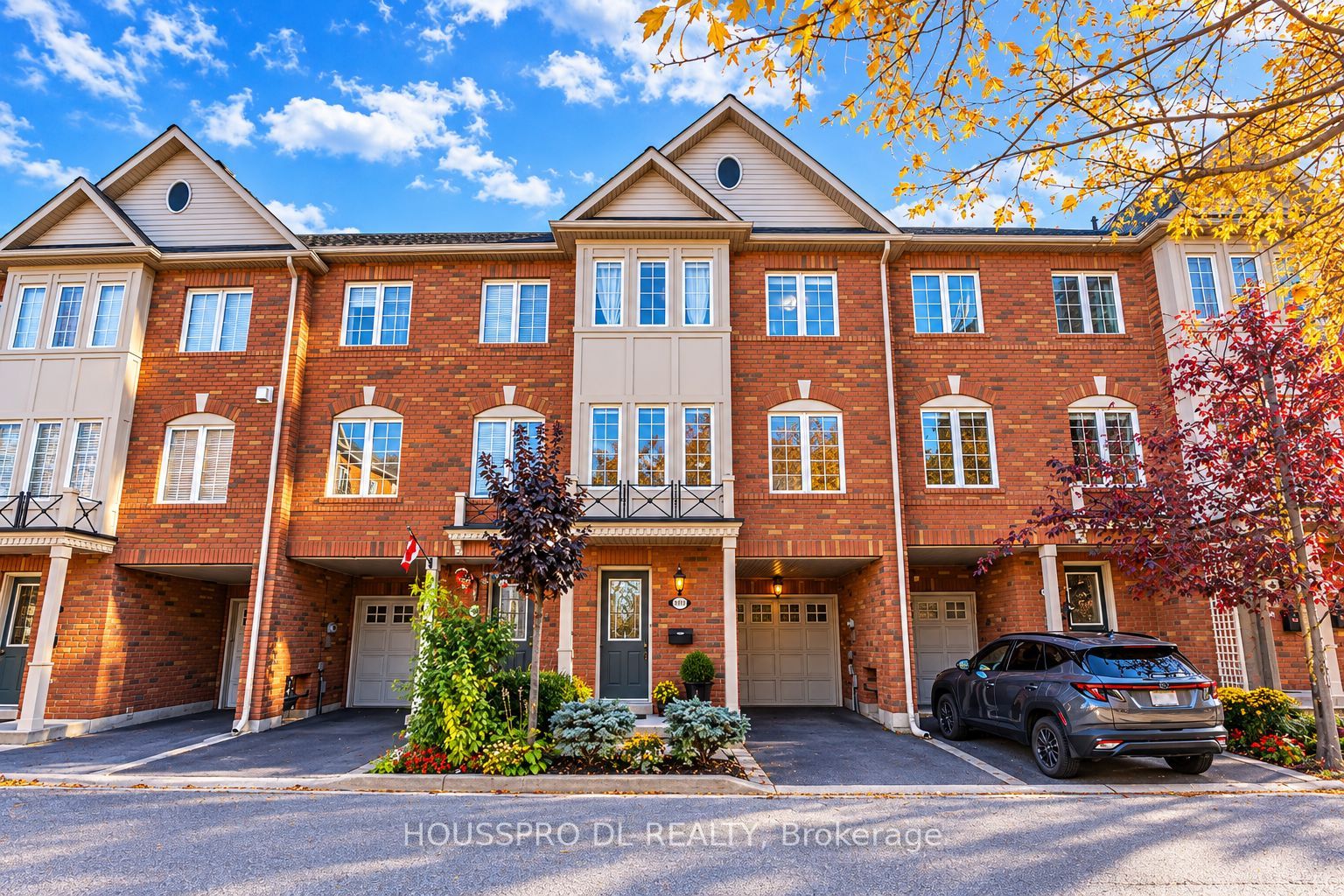 619 Evans Avenue 12