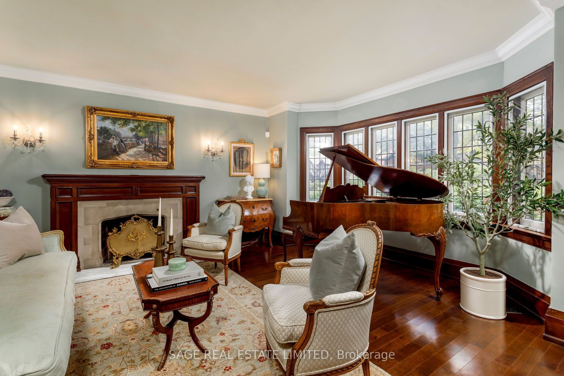124 Brentwood Road N