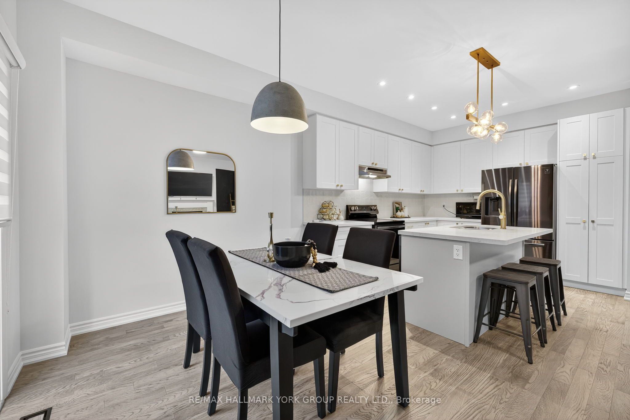 20 Gord Matthews Way