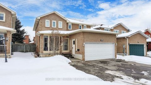 86 Weldrick Road E Richmond Hill ON L4T 8T7