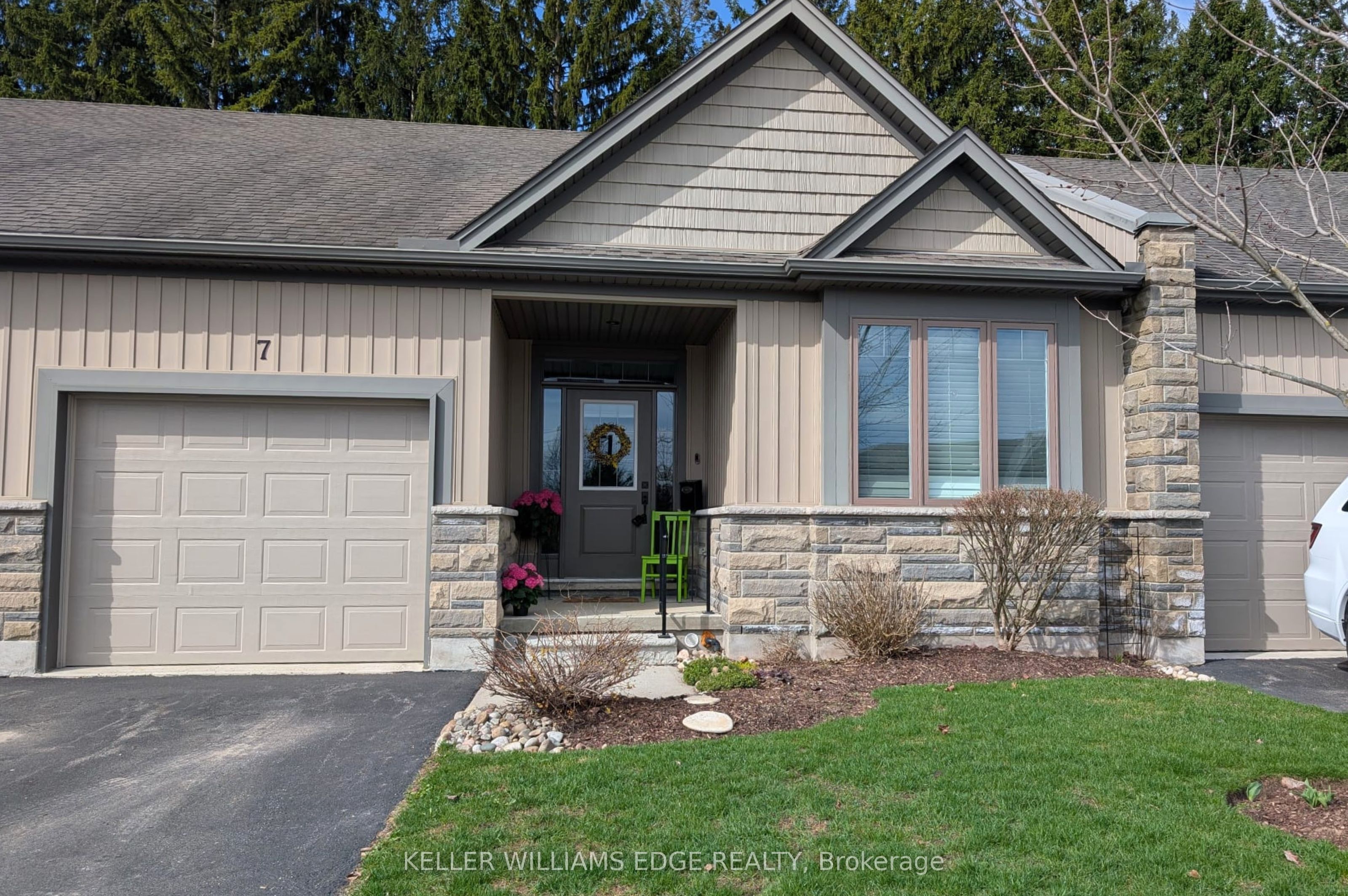 250 Hostetler Road 7