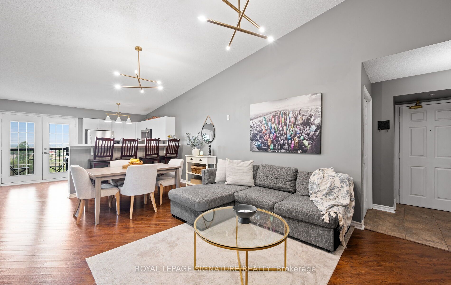 1491 Maple Avenue 401