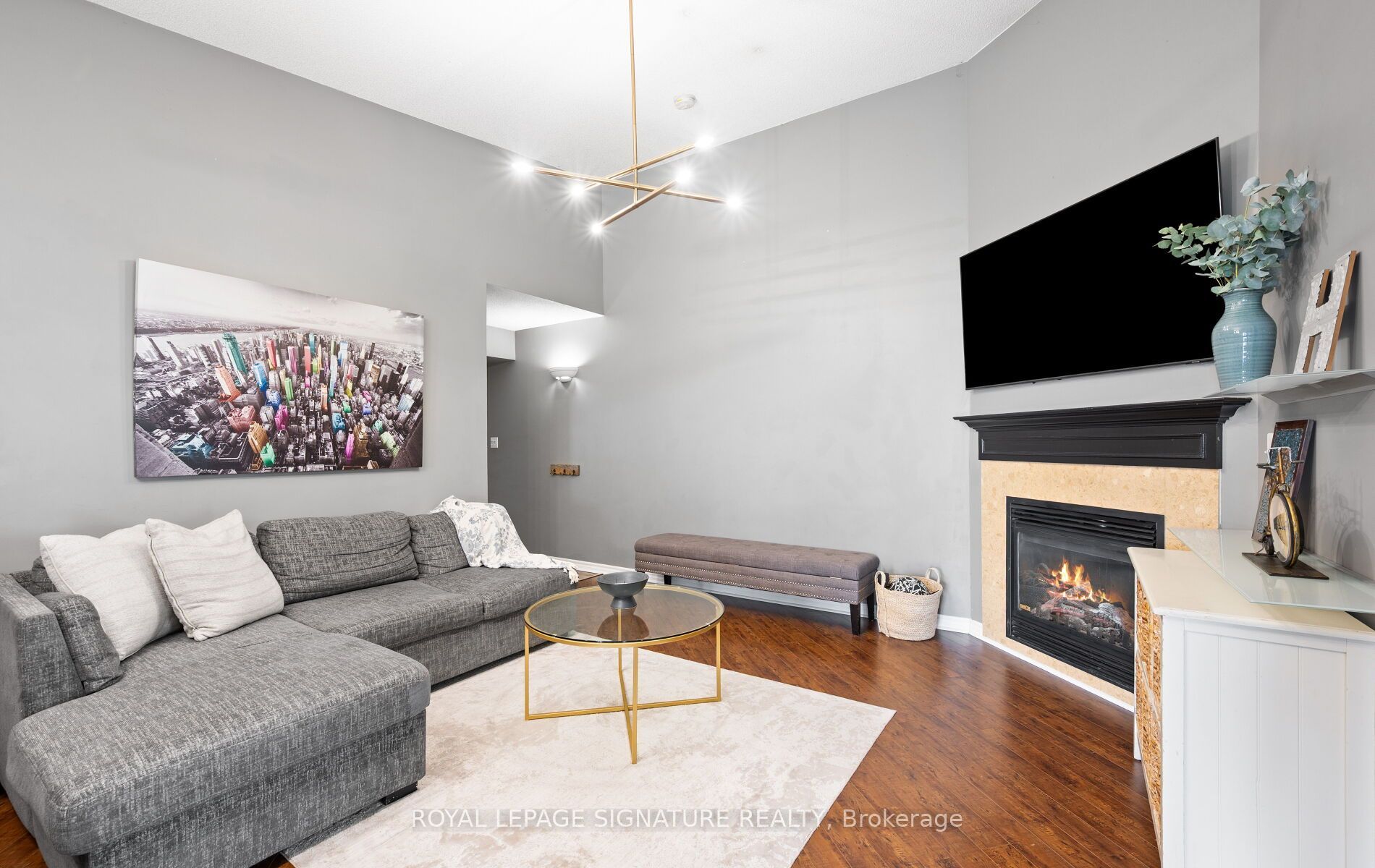 1491 Maple Avenue 401
