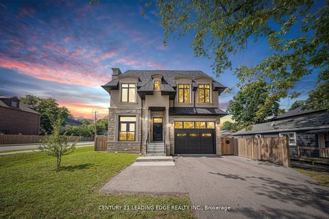 736 Hillview Crescent Pickering ON L1W 2S1