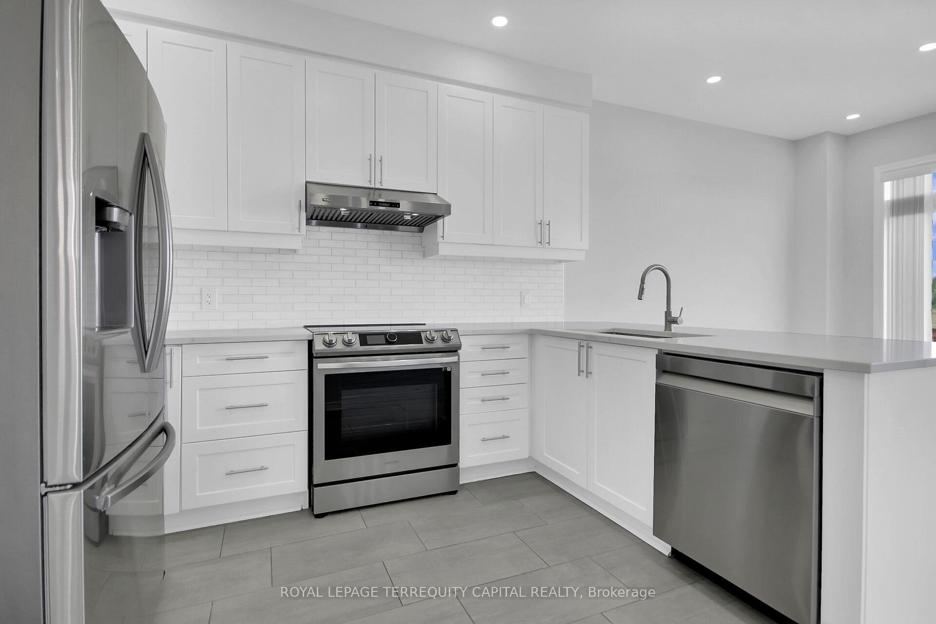 116 Unity Place