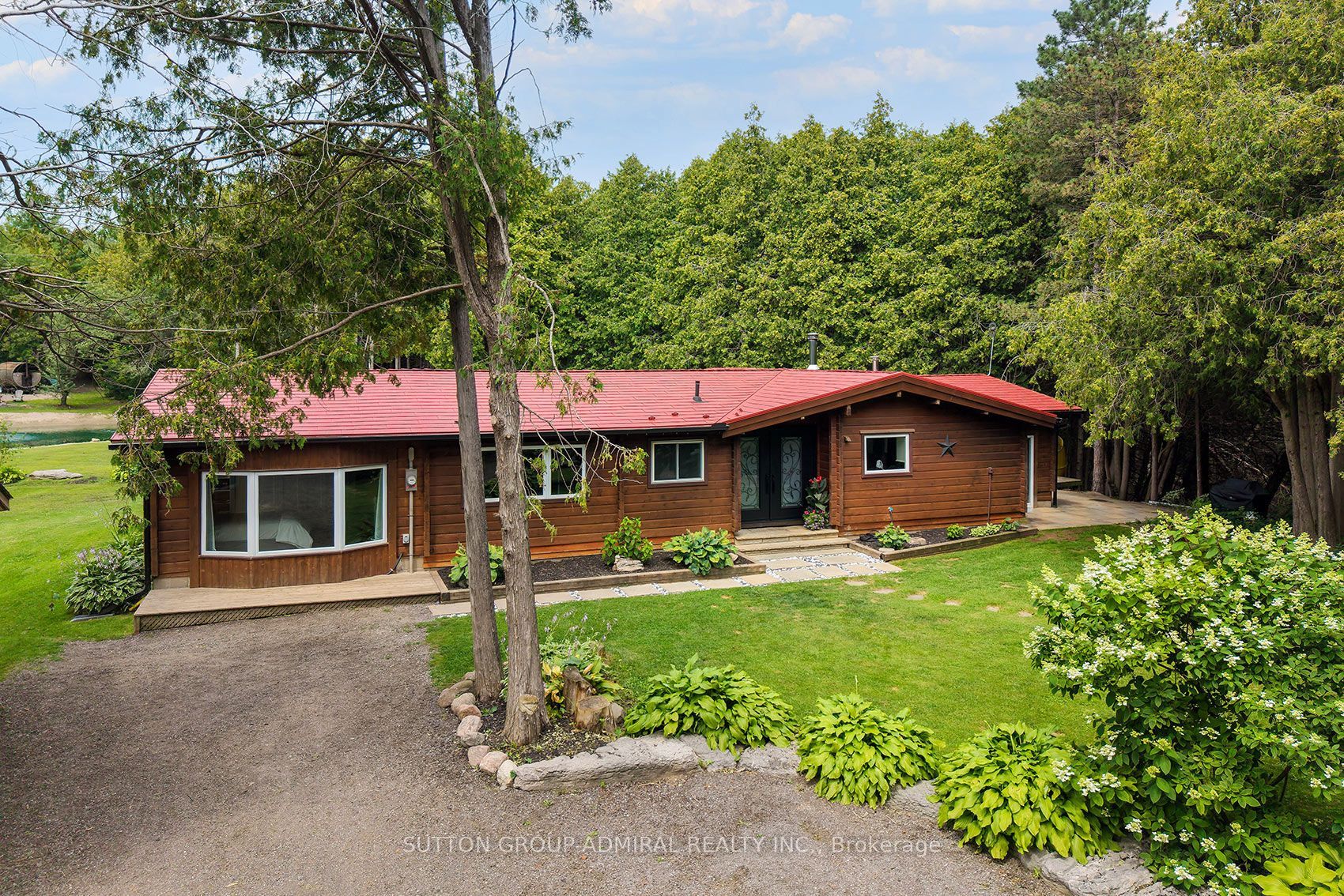 2460 Concession 8 Road