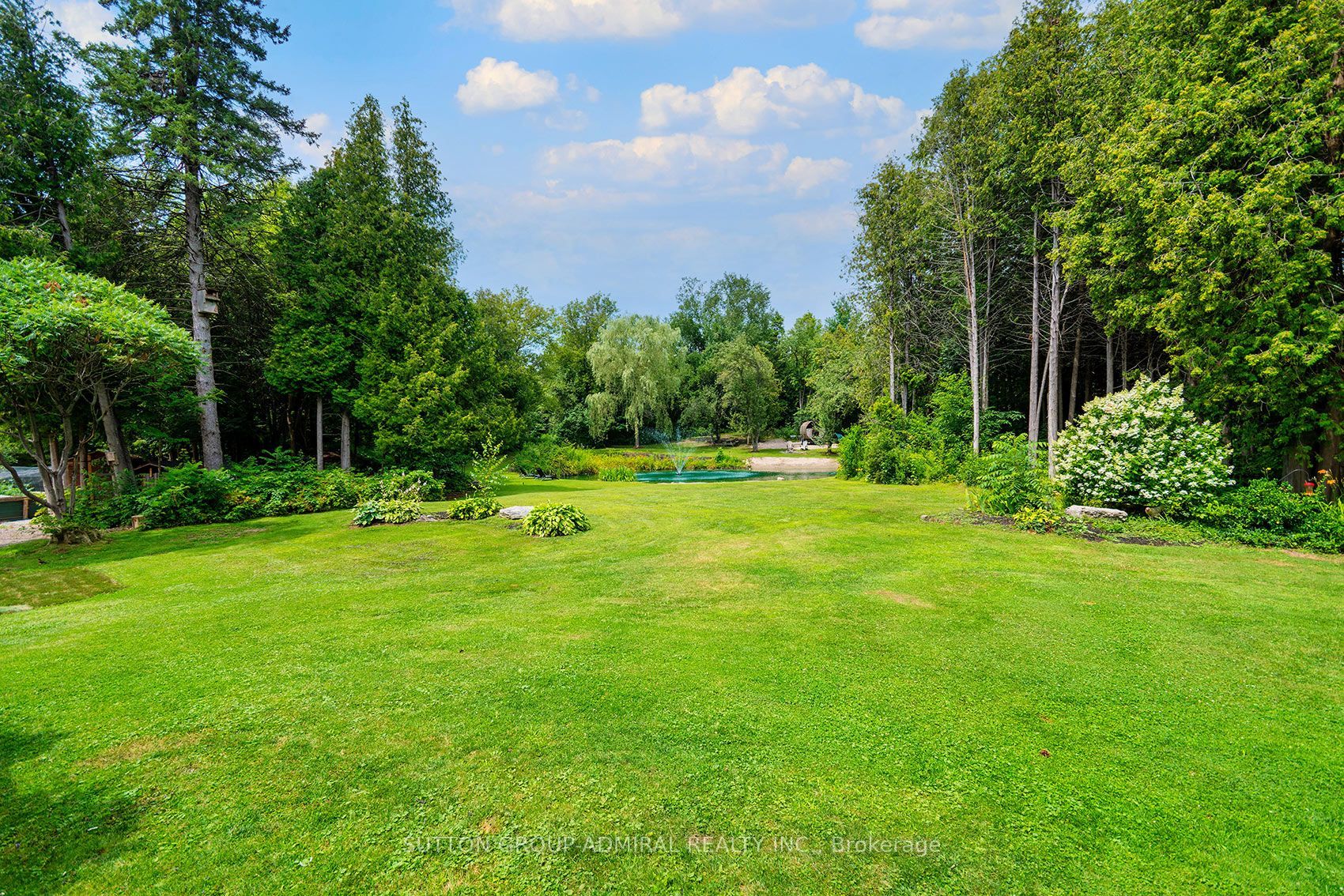 2460 Concession 8 Road