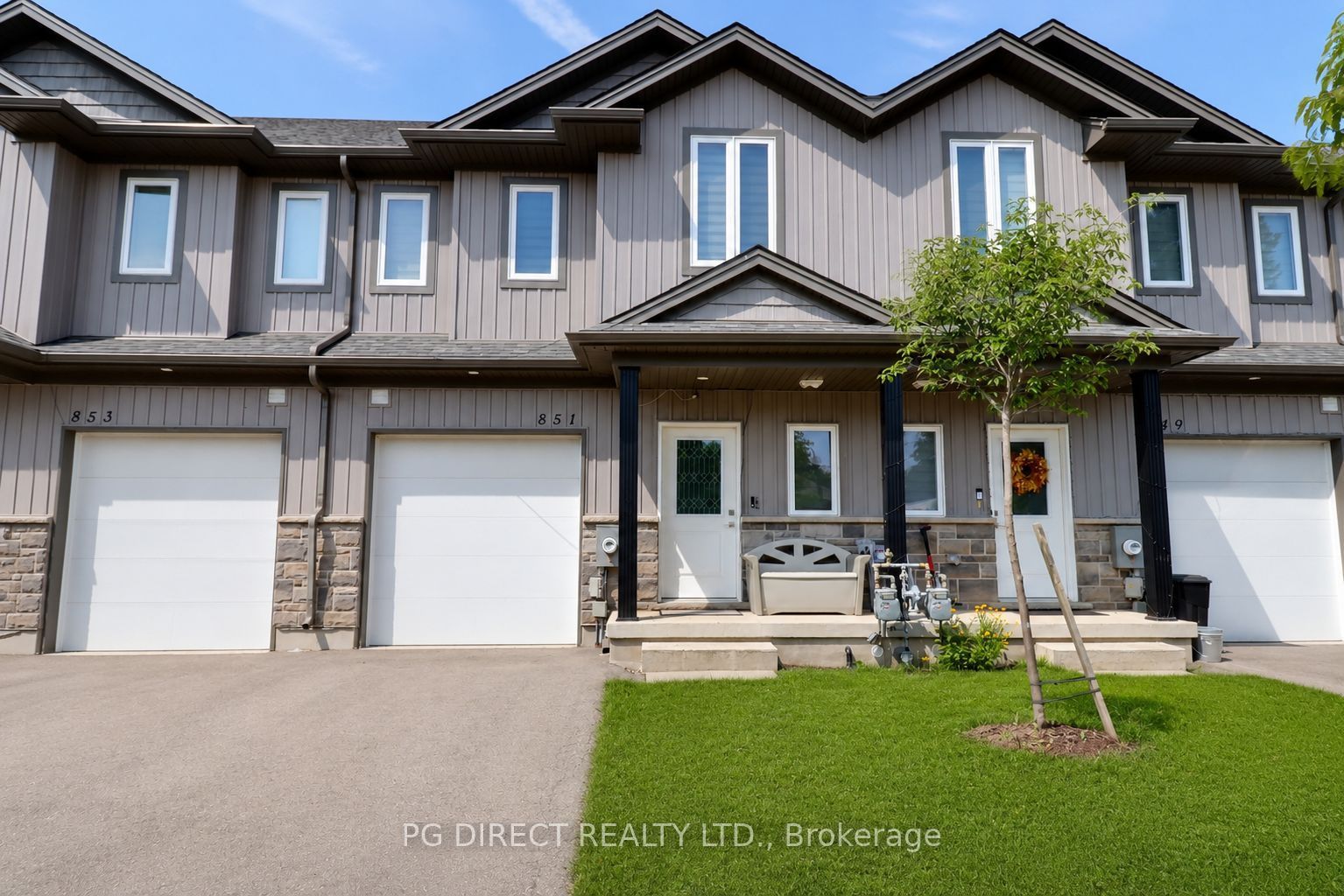 851 Edinburgh Drive
