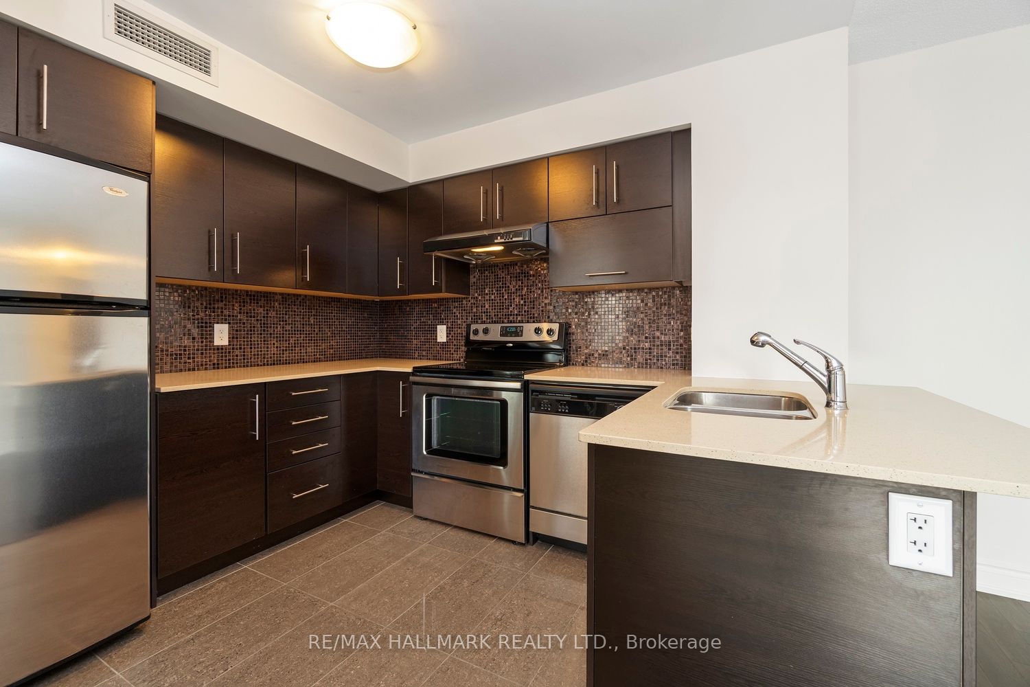 253 South Park Road 308