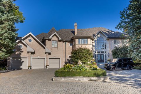 48 Old Park Lane Richmond Hill ON L4B 2L3