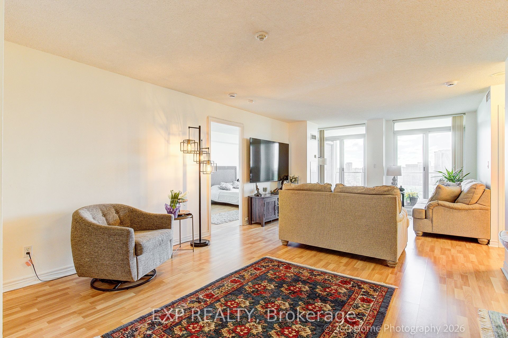 8 Rean Drive 1705