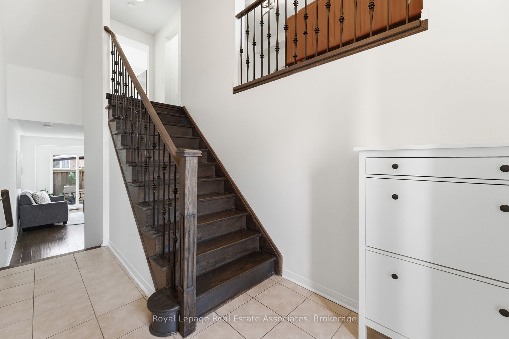 647 Courtney Valley Road