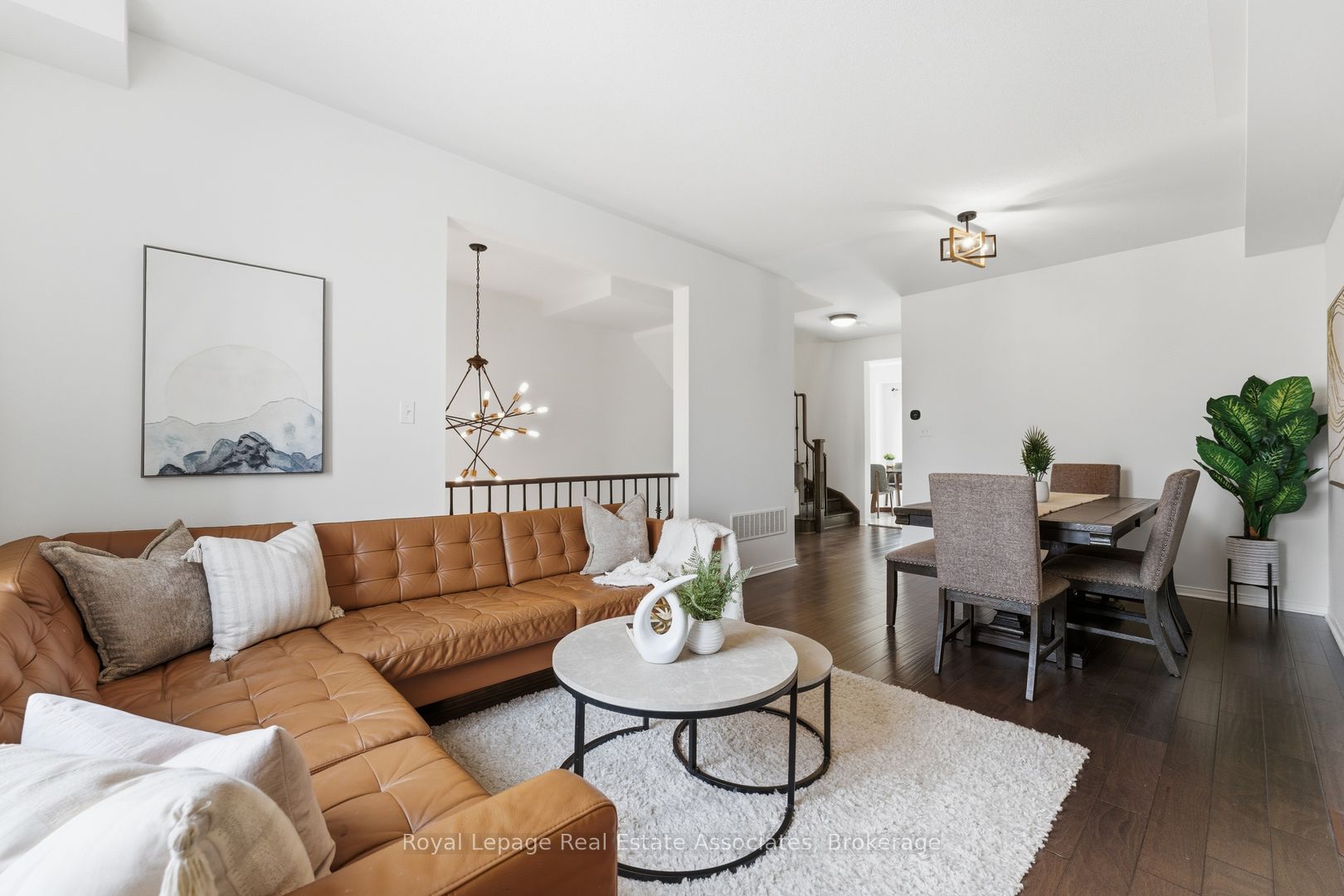 647 Courtney Valley Road