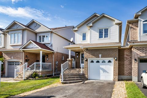32 Samandria Avenue Whitby ON L1R 2Z7