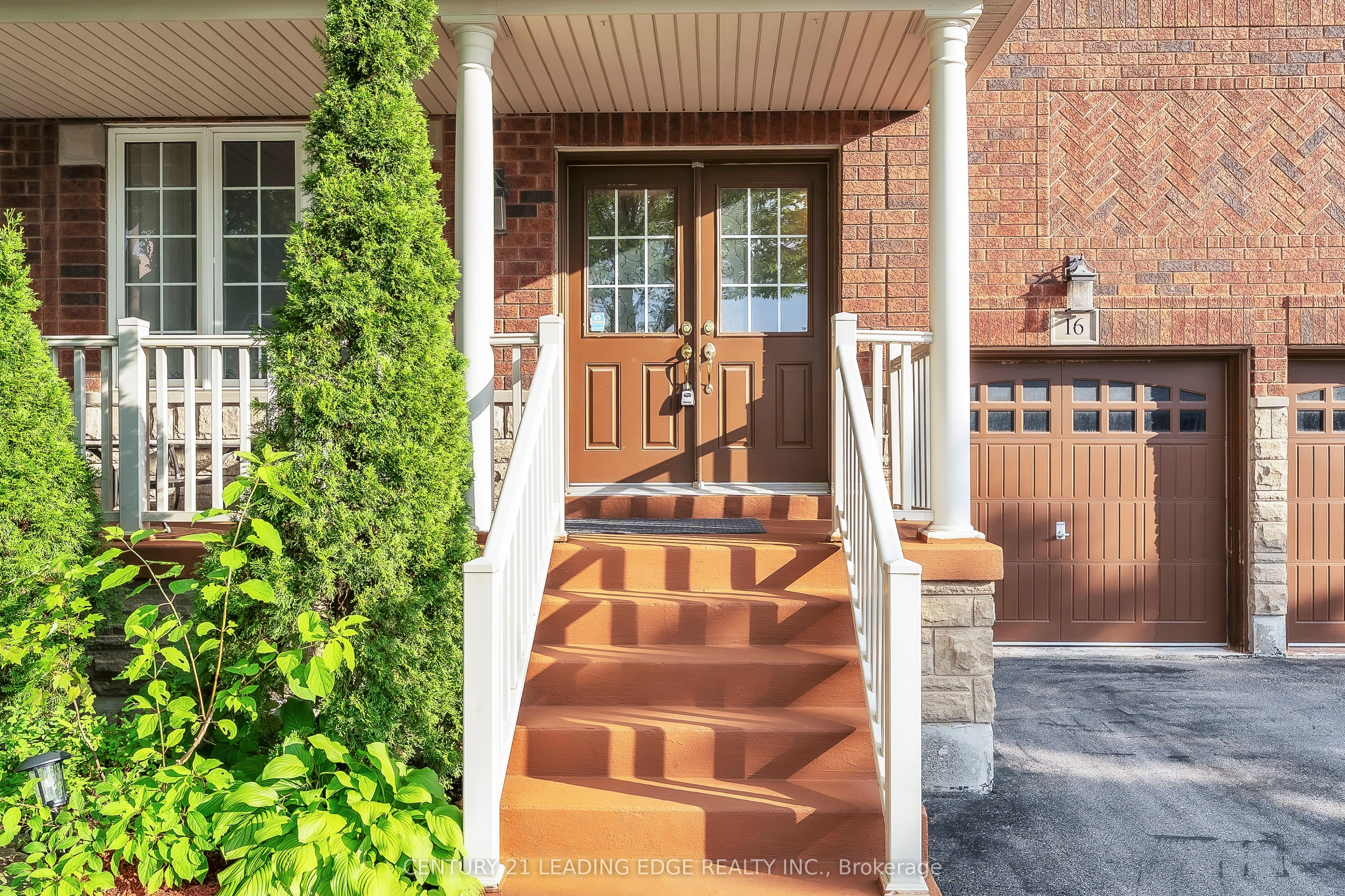 16 Bicknell Court