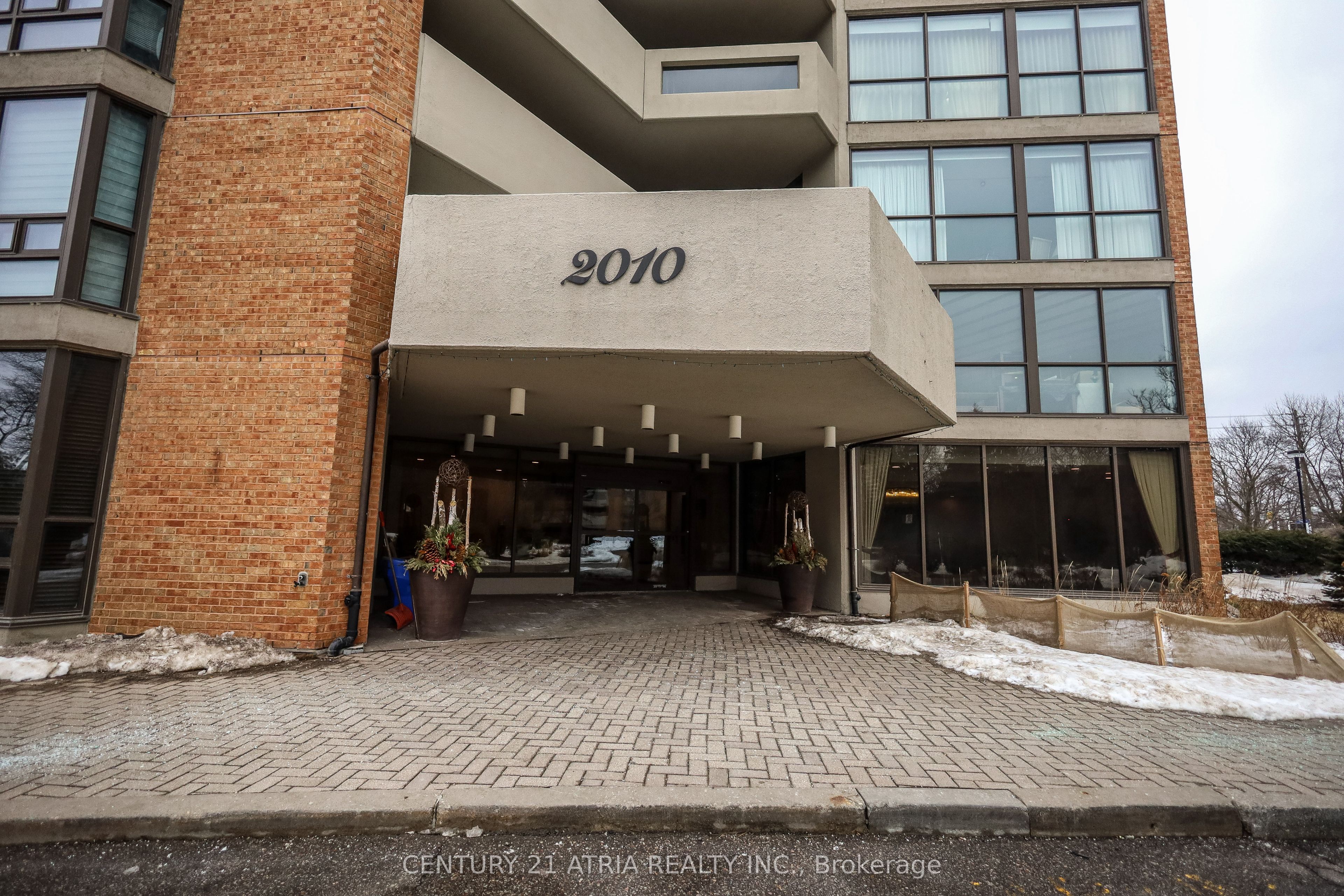 2010 Islington Avenue 603