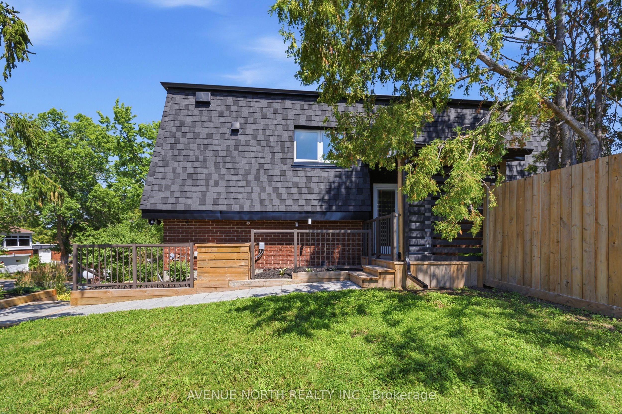 2 OBERON Street