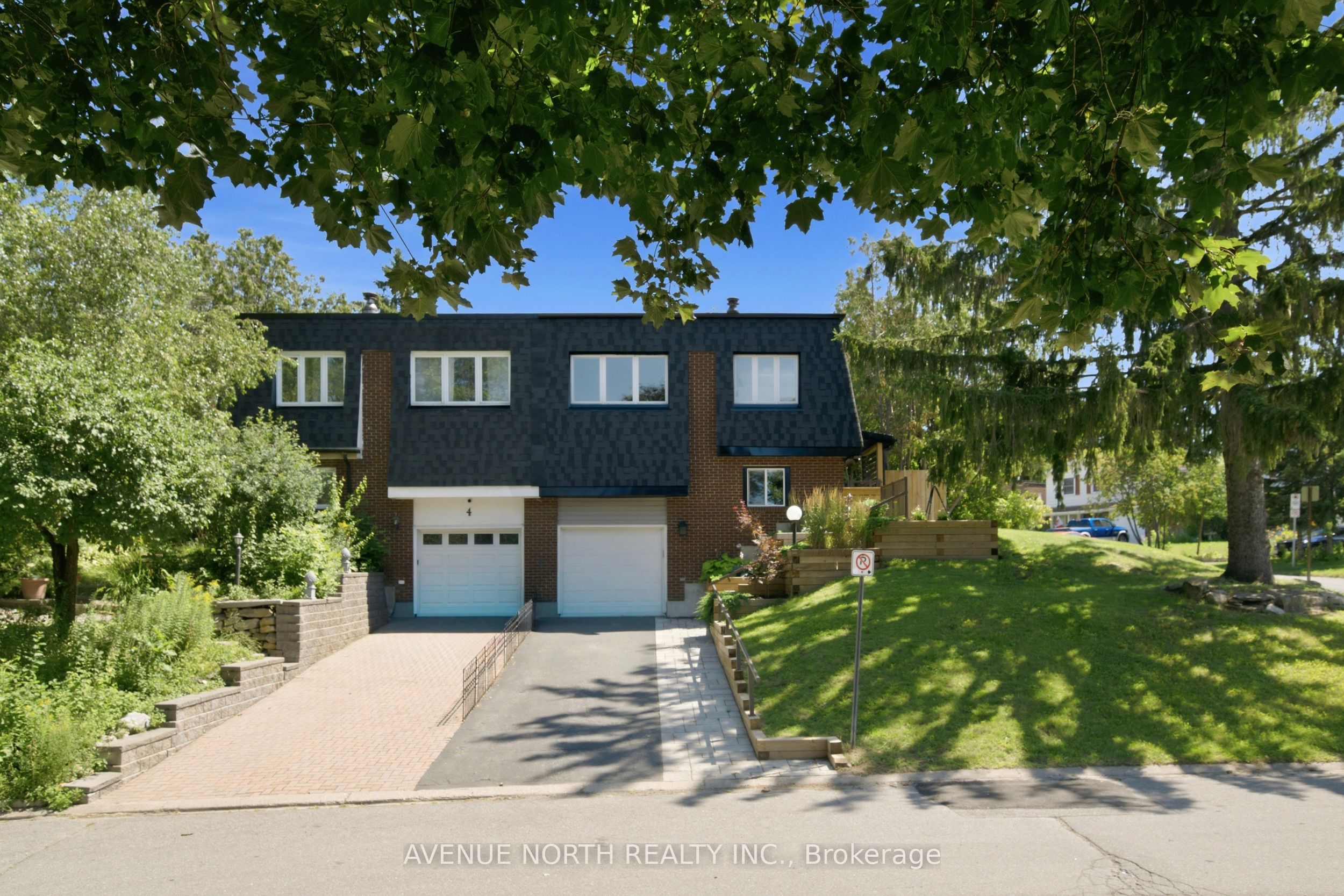 2 OBERON Street