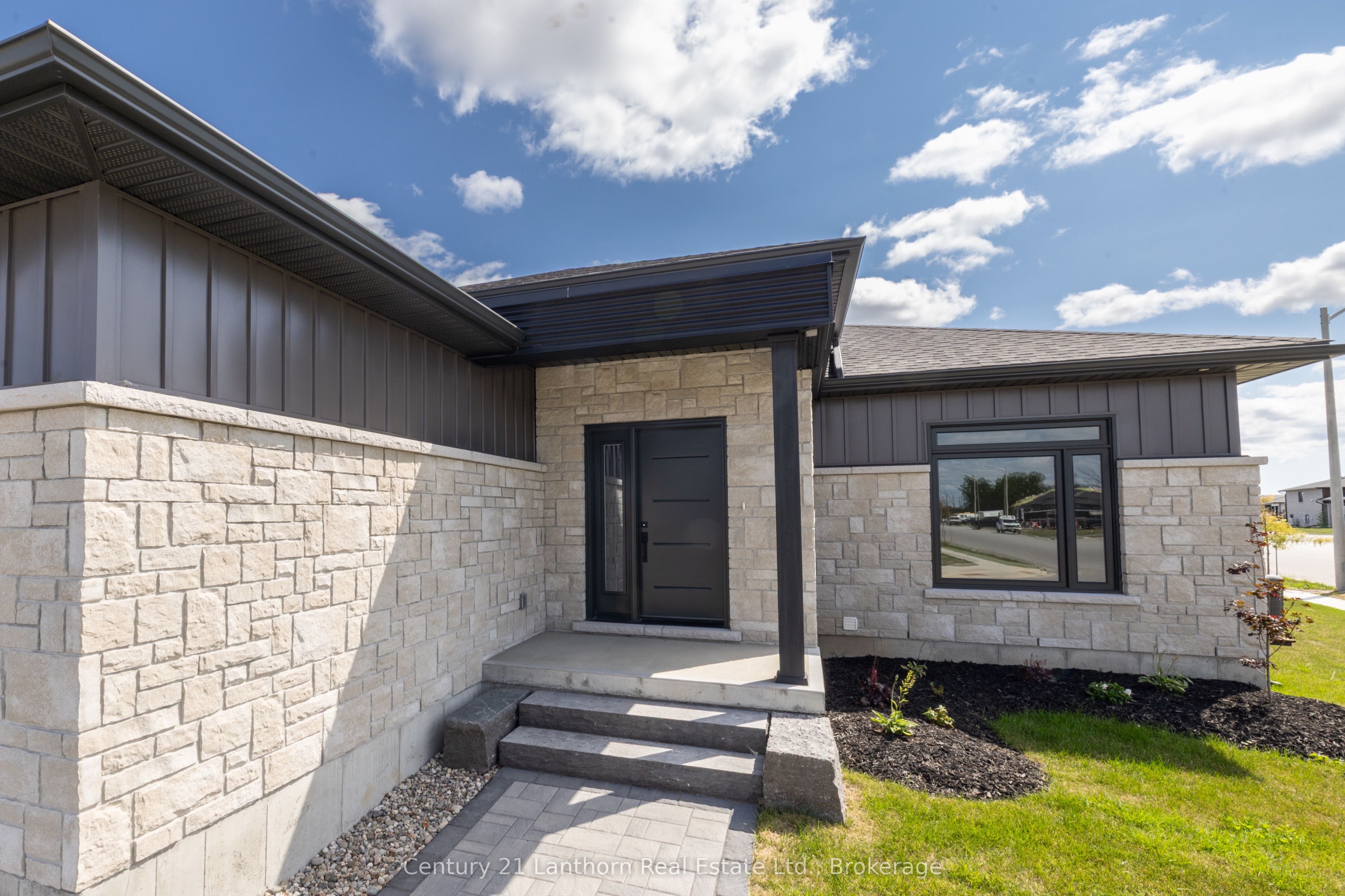 76 Hastings Park Drive