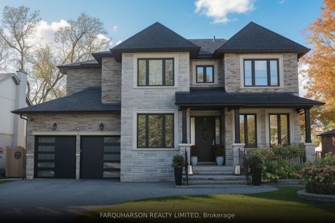 106 Maytree Avenue Whitchurch-Stouffville ON L4A 1G2