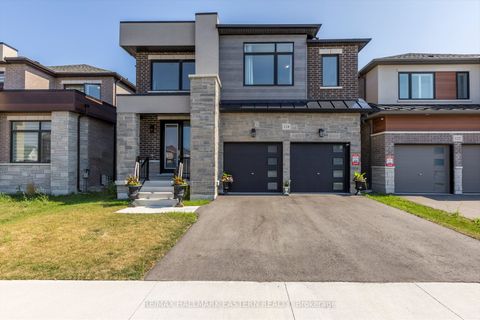 118 Whitehand Drive Clarington ON L1B 0W1