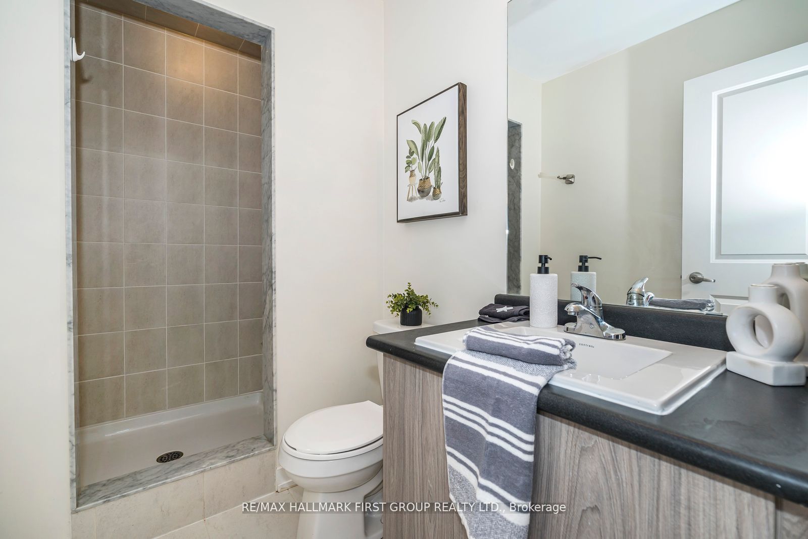 2519 Castlegate Crossing Drive