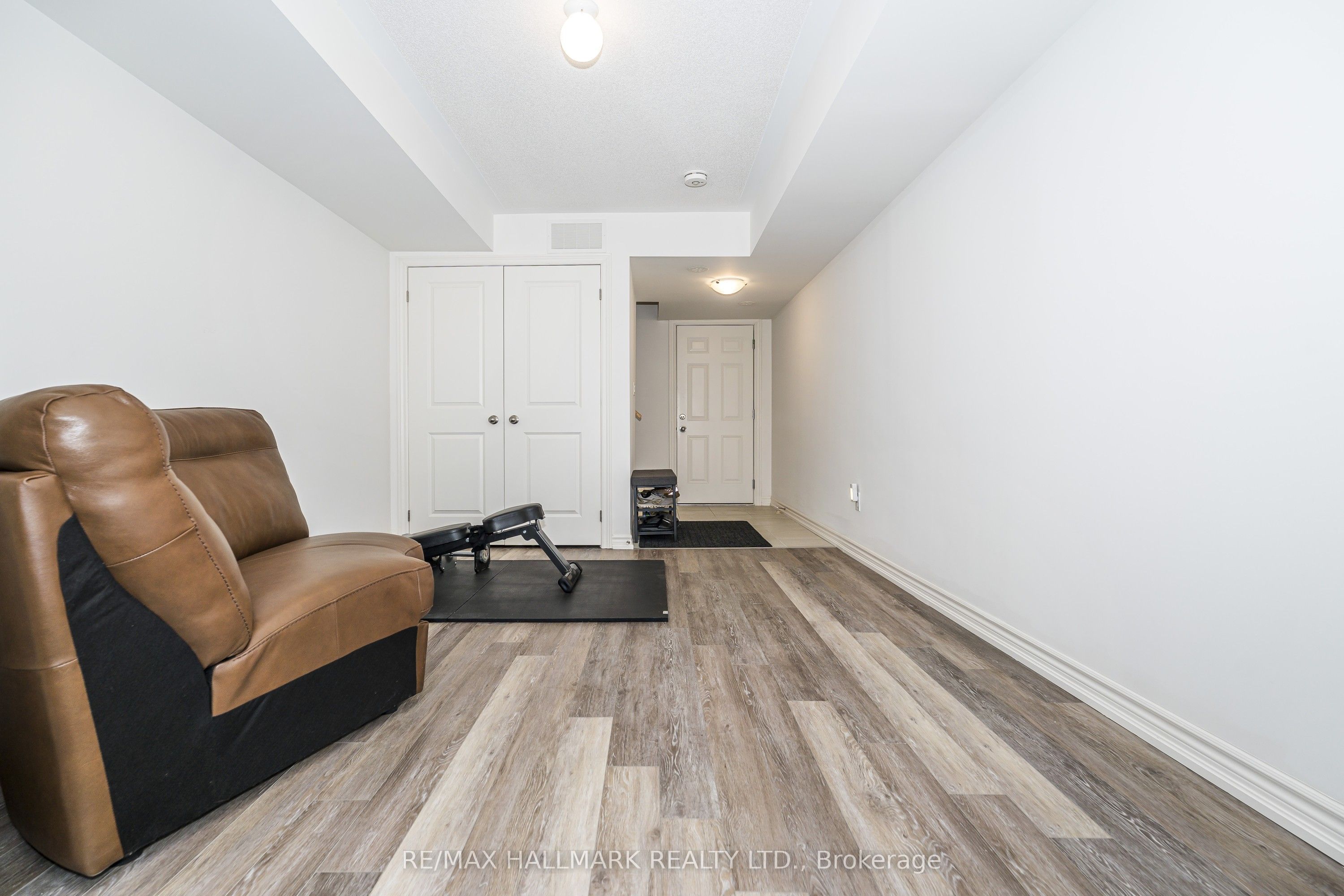 2558 Ladyfern Crossing