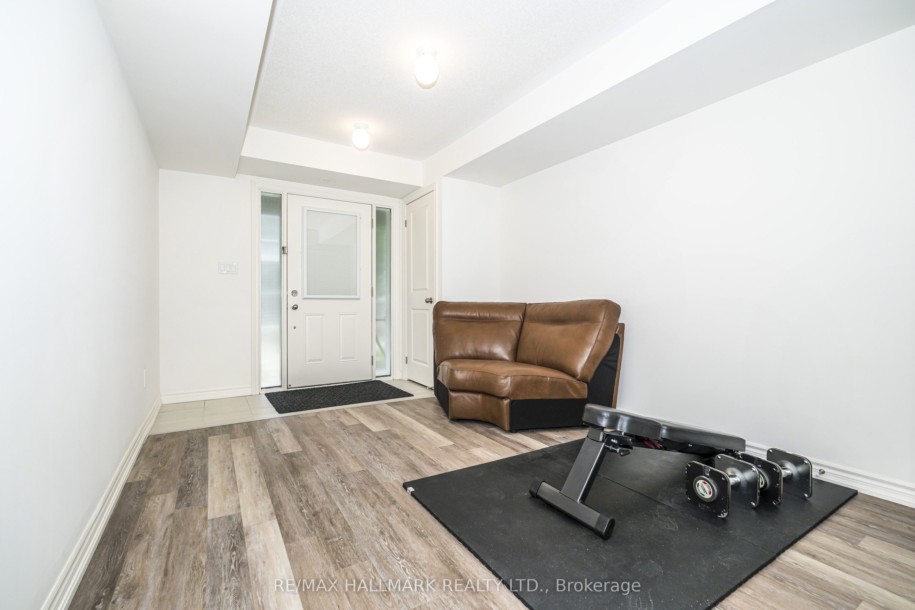 2558 Ladyfern Crossing