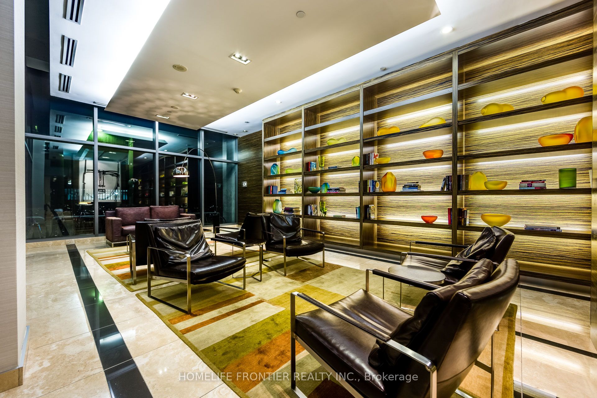 37 Grosvenor Street PH3501