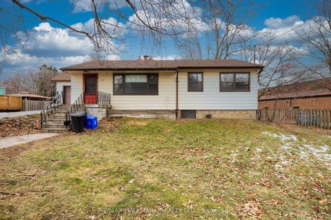 1911 Glenview Road Pickering ON L1V 1W9