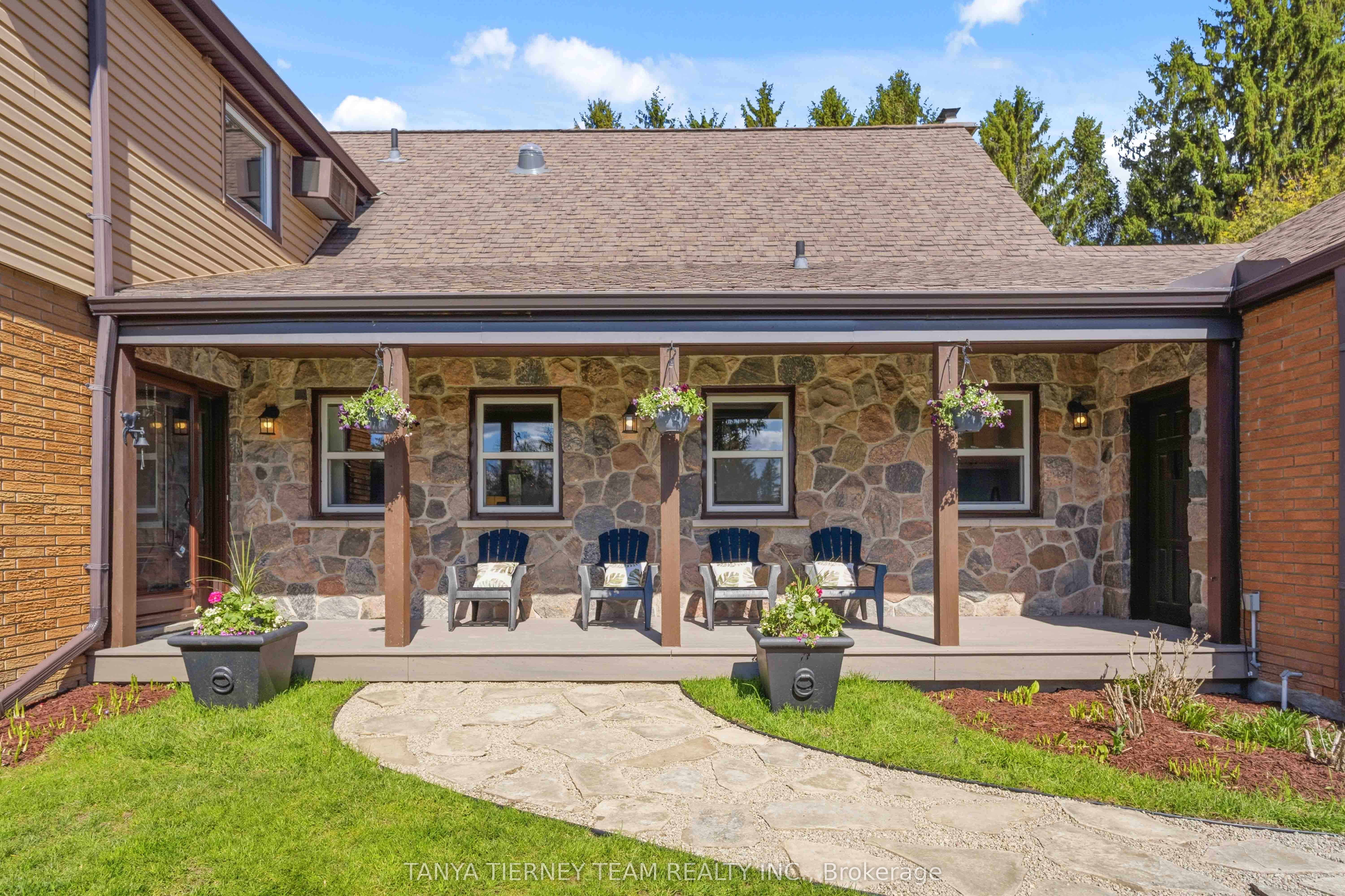 1180 Lakeridge Road