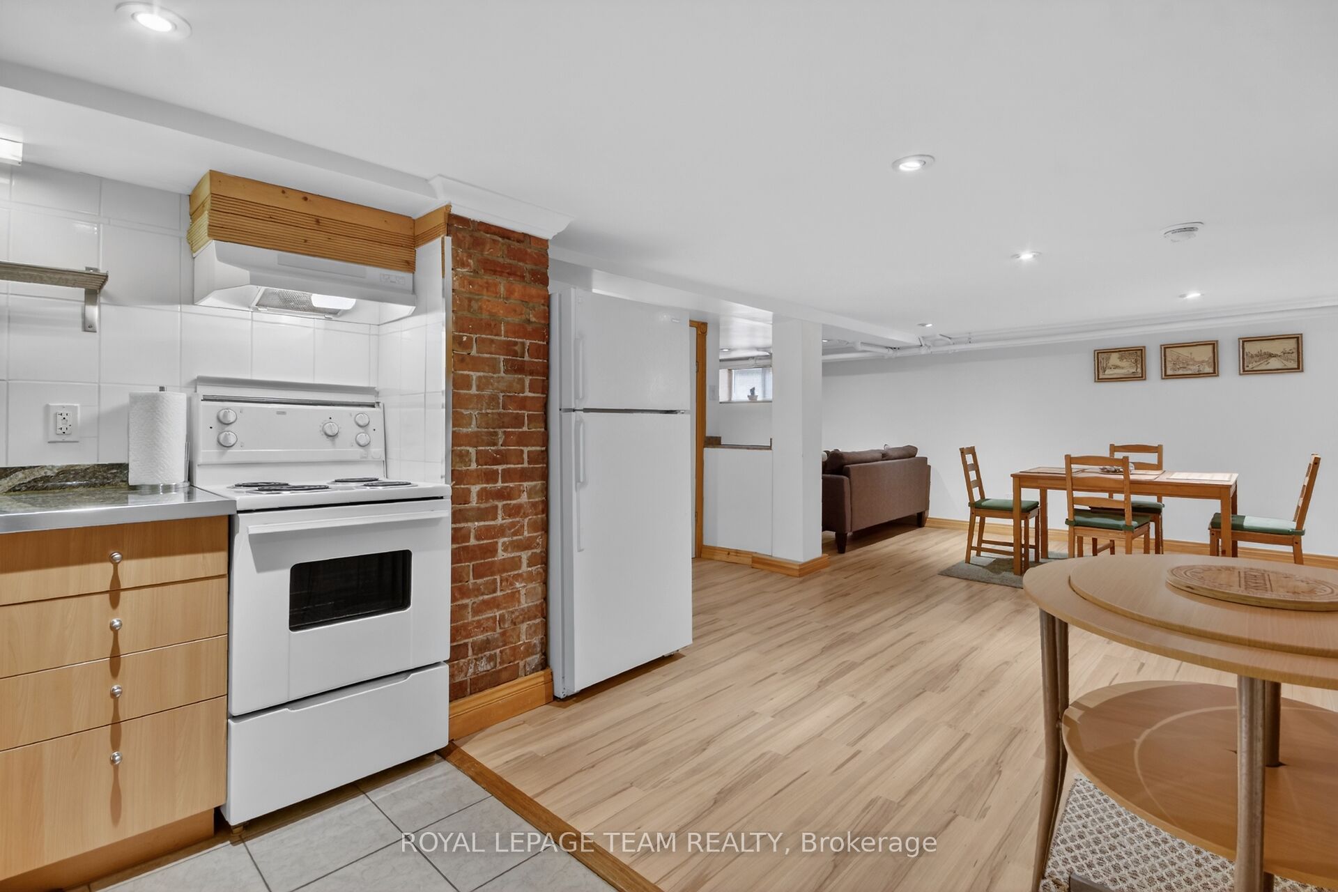 64 Delaware Avenue