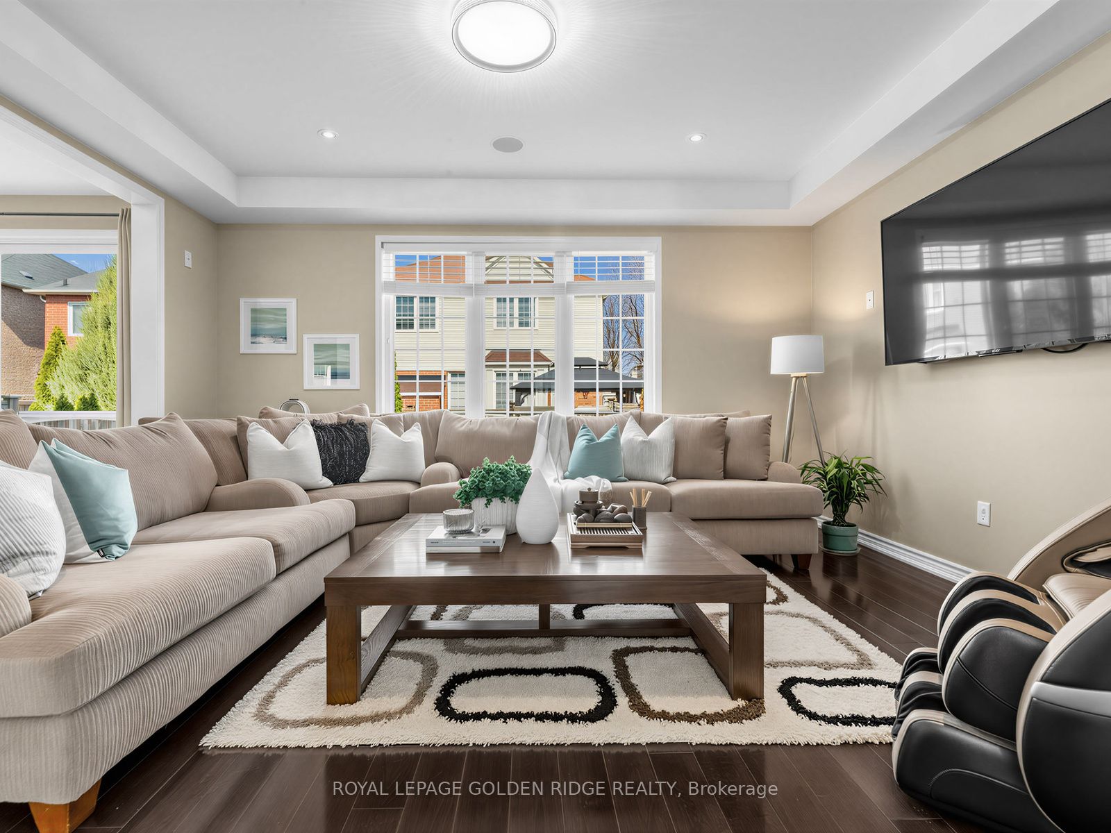 78 Bulmer Crescent
