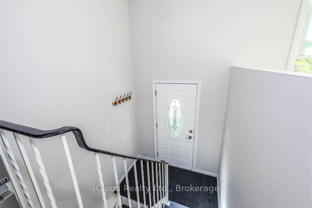 1419 Outlet Drive