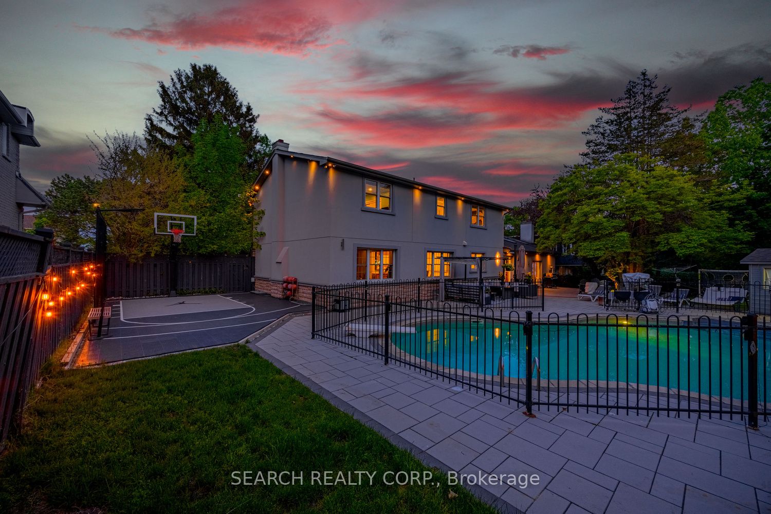 1421 Watersedge Road