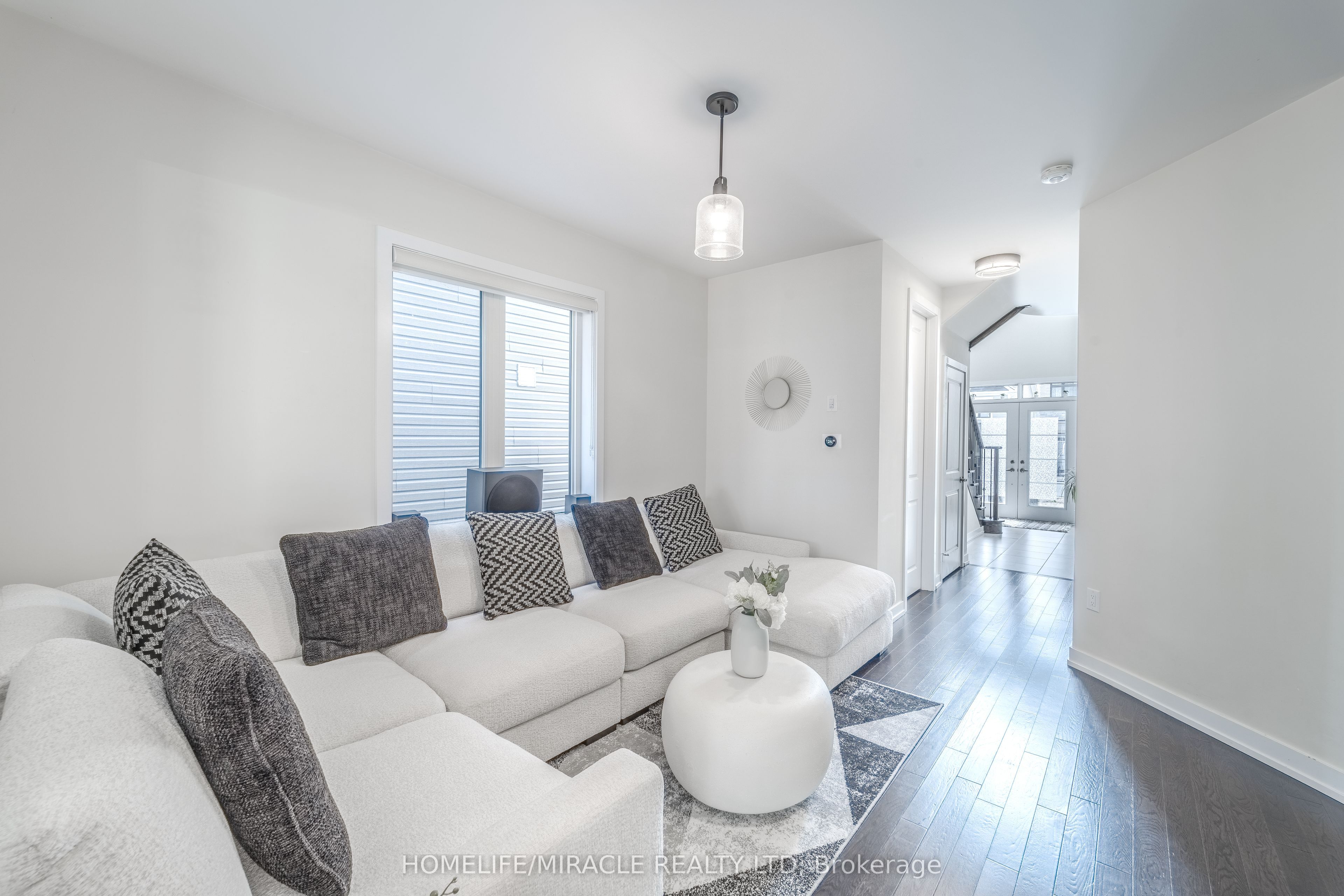 22 Santos Drive