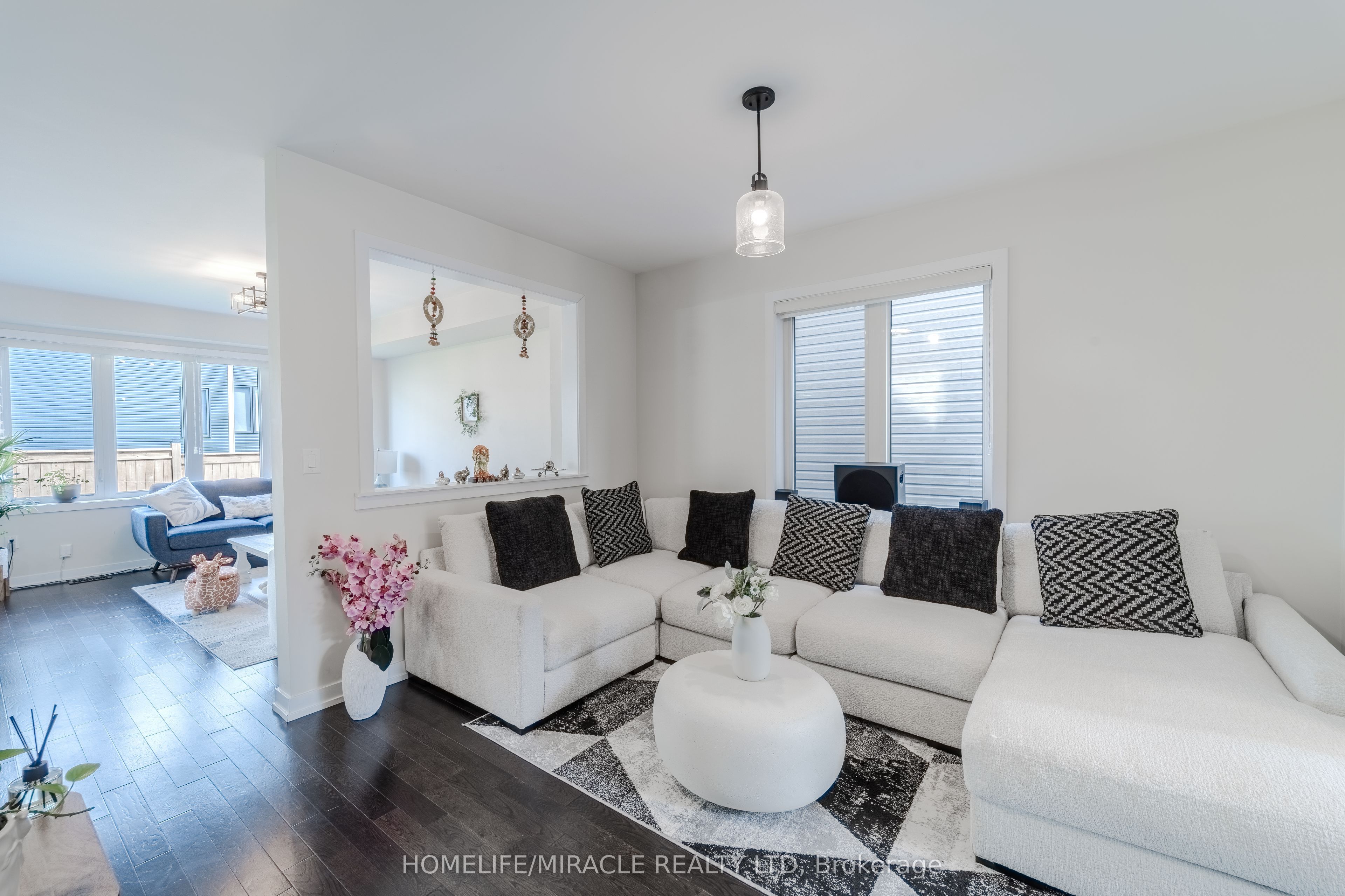 22 Santos Drive